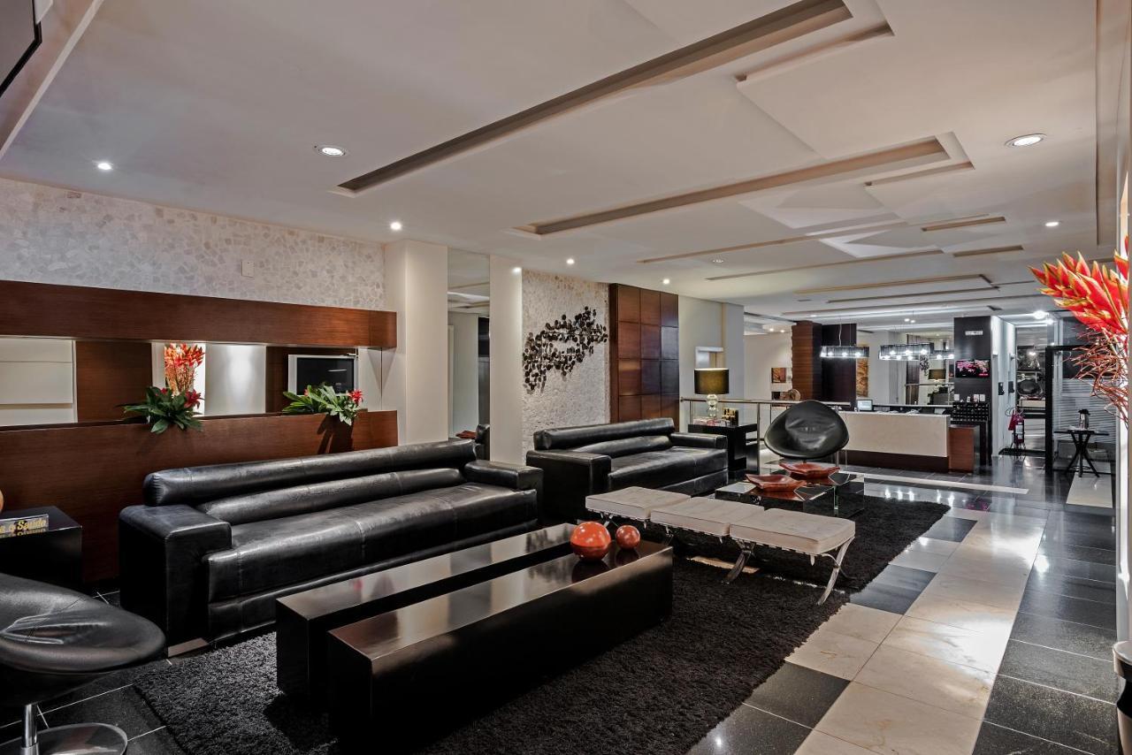 Astron Ponta Grossa Plaza By Nobile Hotel Exterior foto