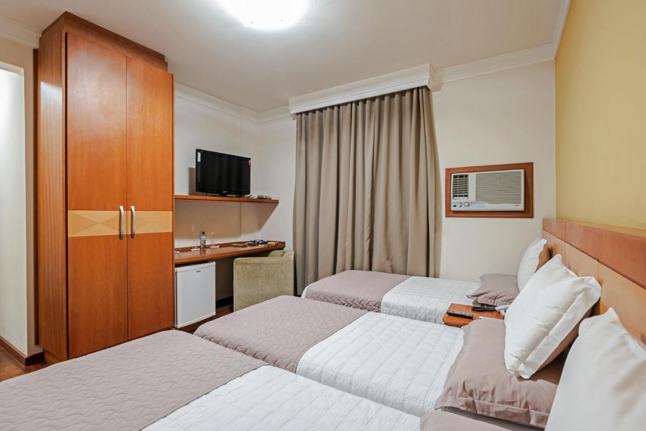 Astron Ponta Grossa Plaza By Nobile Hotel Exterior foto